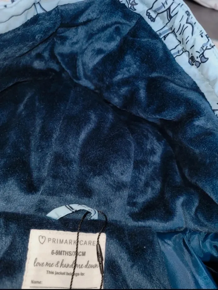 Manteaux à capuche taille 6/9 mois - photo numéro 7