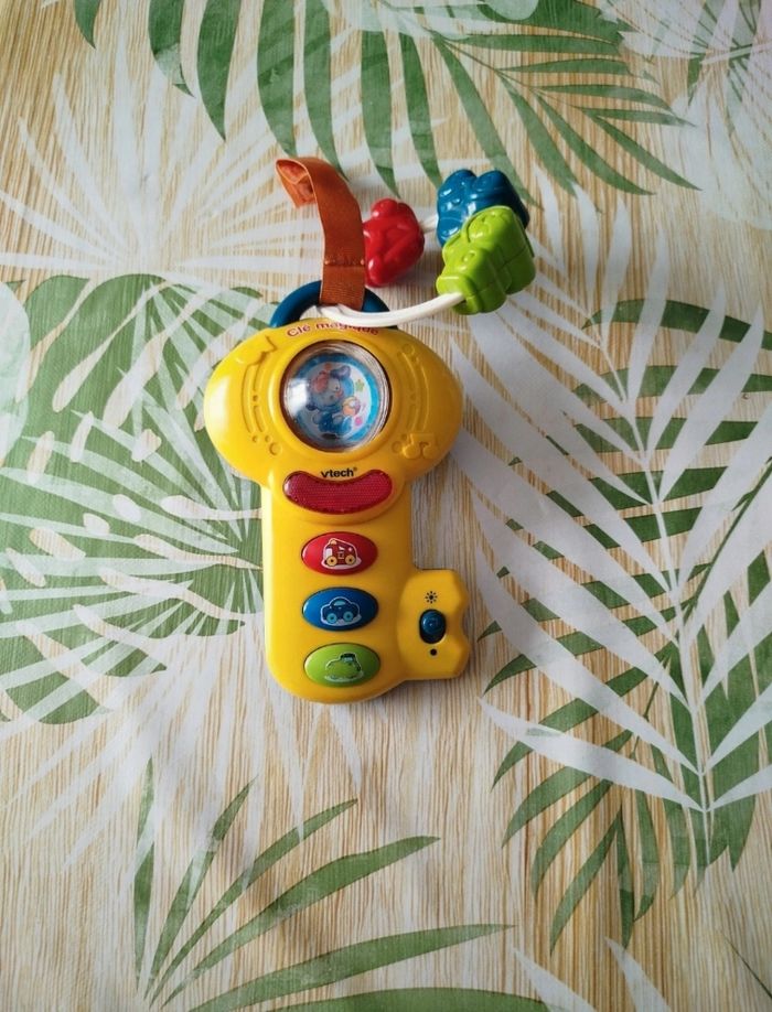 Clé magique lumineuse et musicale de VTech - photo numéro 2