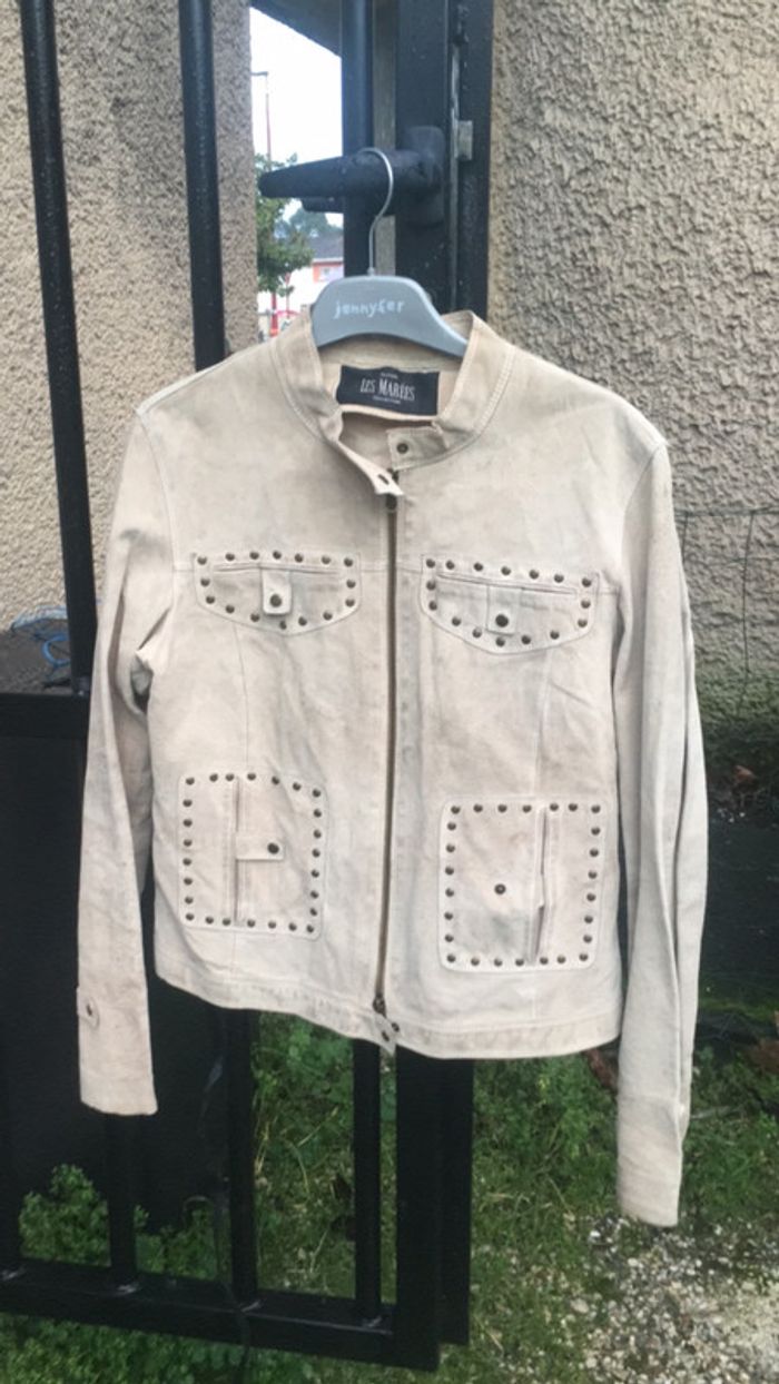 Veste en cuir cloutée - photo numéro 2