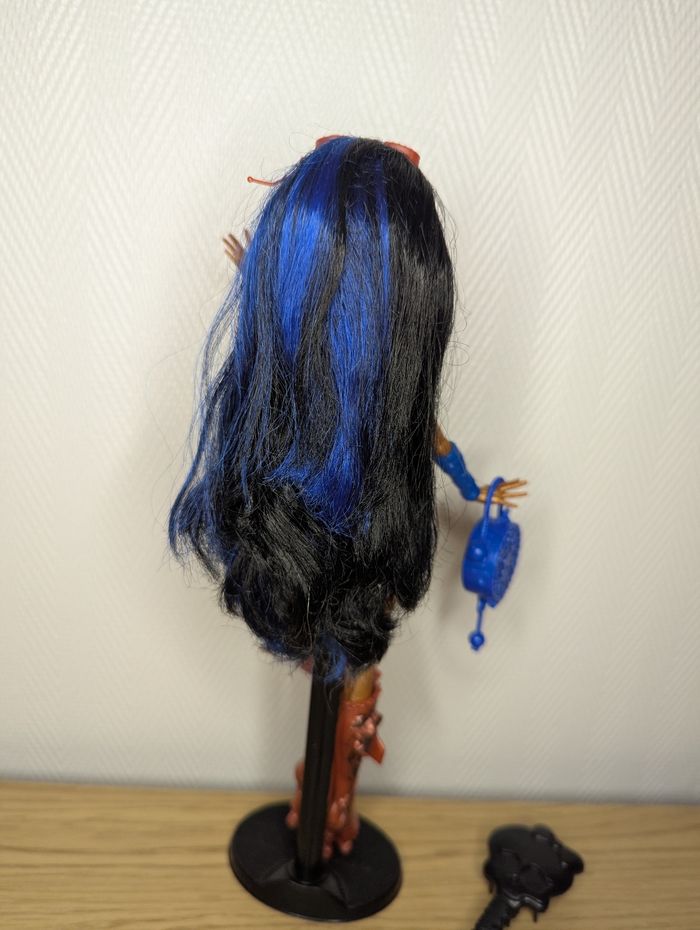 Poupée Monster high Robecca basic - photo numéro 6