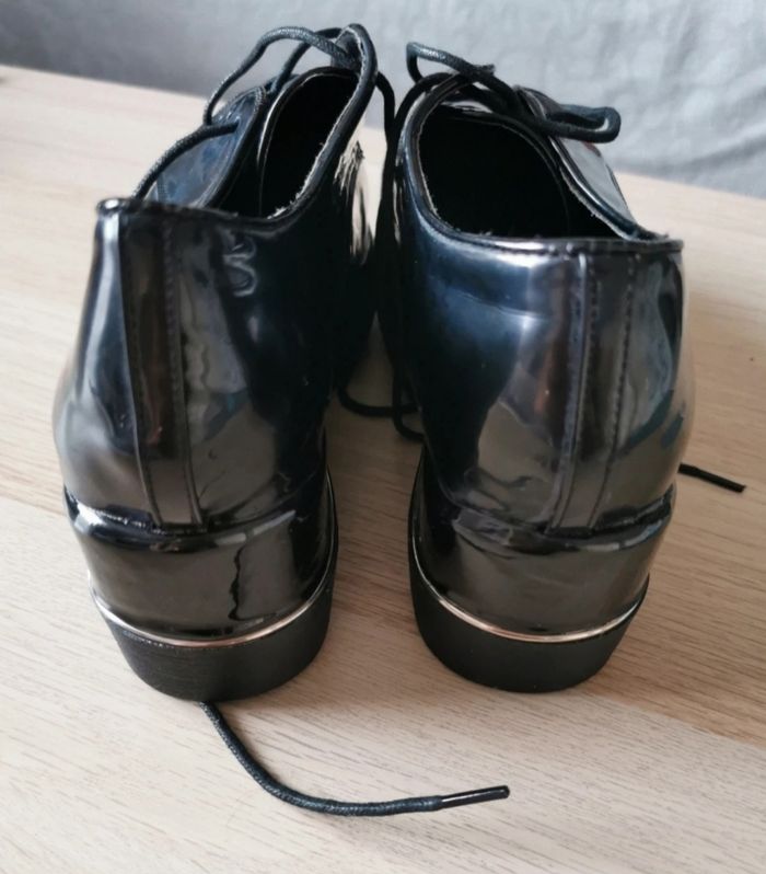Chaussures à lacets - photo numéro 3