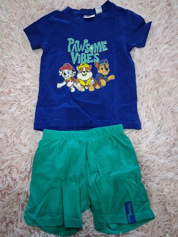 Ensemble 3-4 ans neuf 