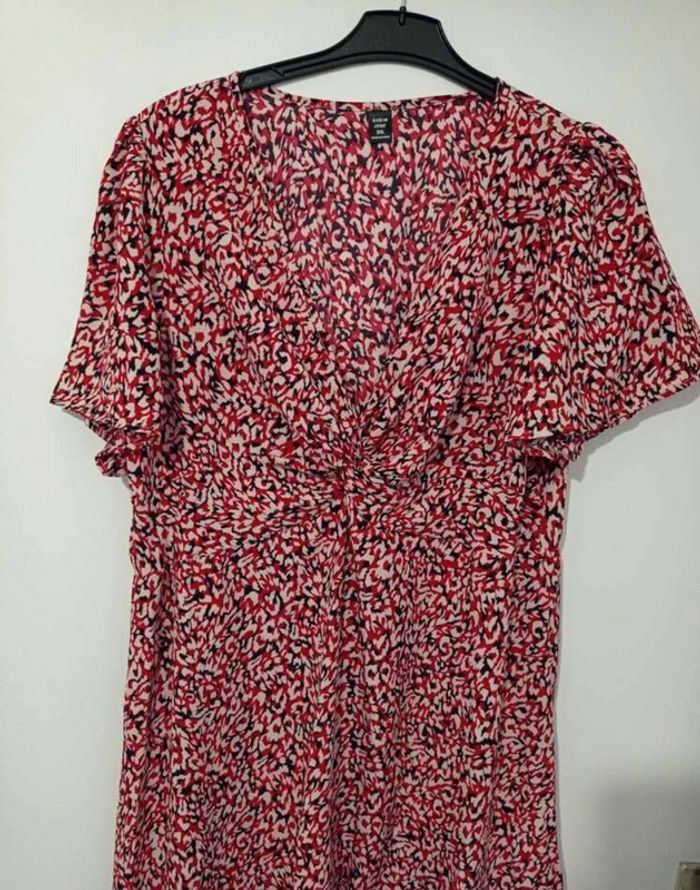 Robe longue neuve - photo numéro 2