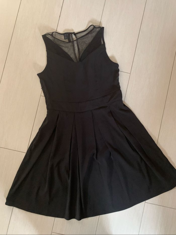 Vero Moda robe courte noire M - photo numéro 3
