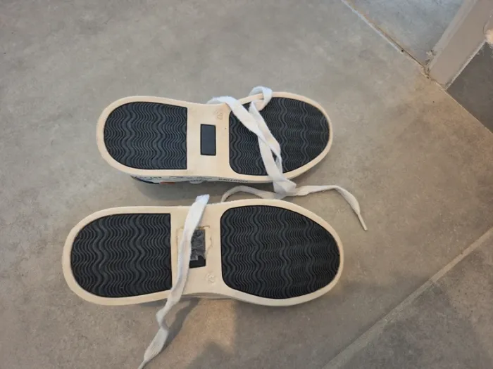 Chaussures taille 32 - photo numéro 3