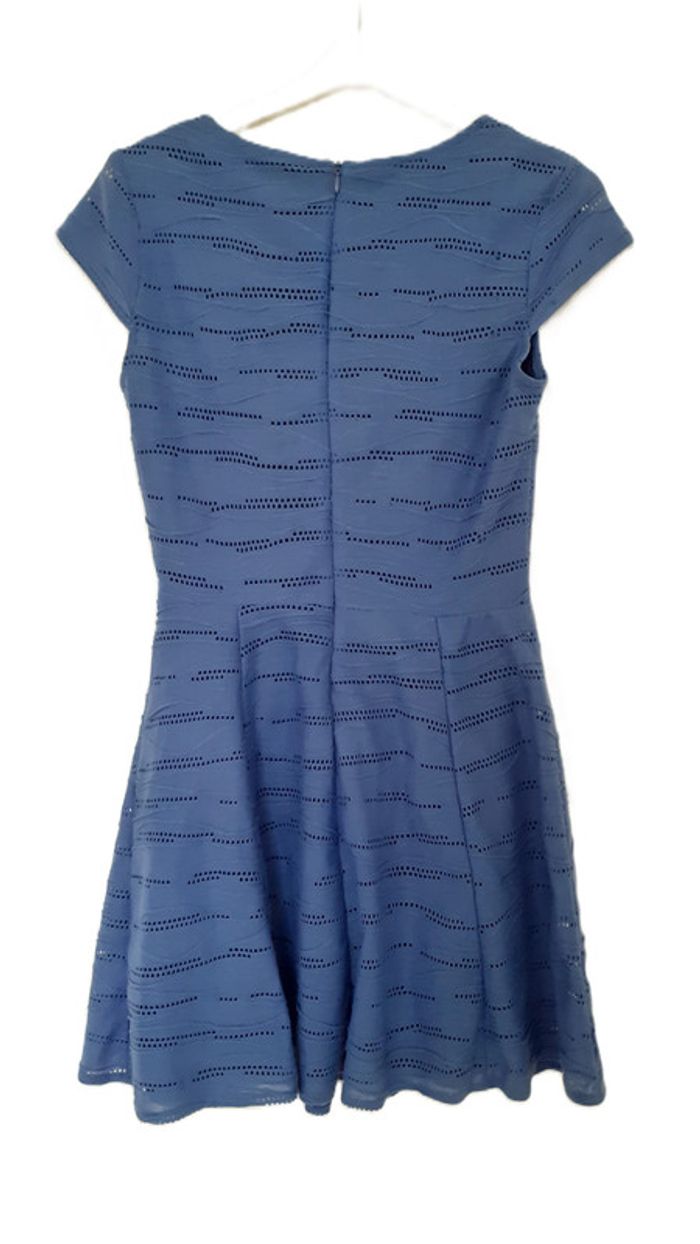 Superbe robe à pans. Taille S. FB Sister. - photo numéro 3
