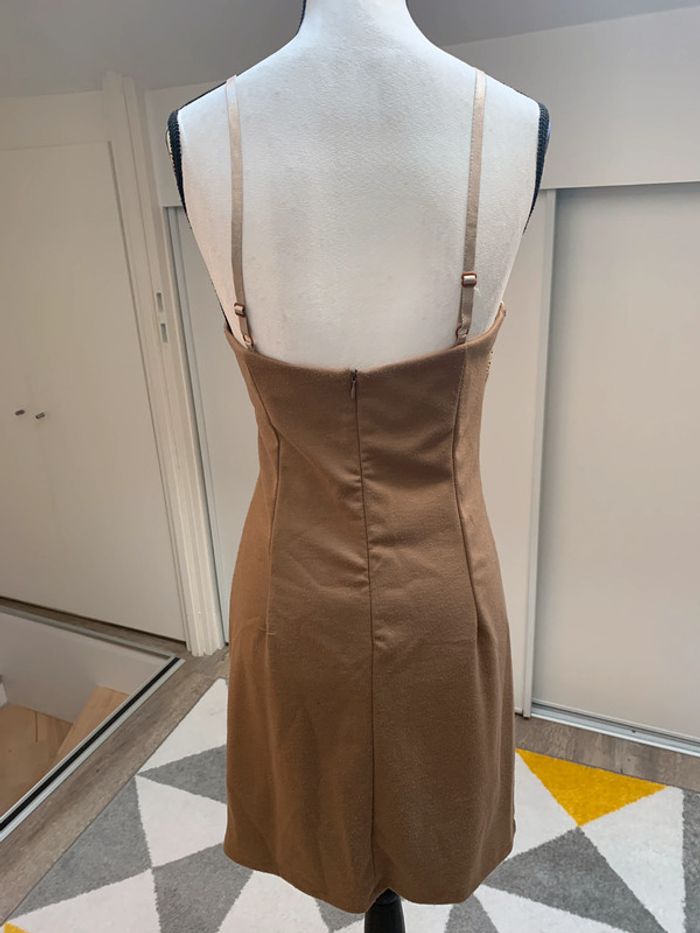 Robe Azaka Taille 38 - photo numéro 2