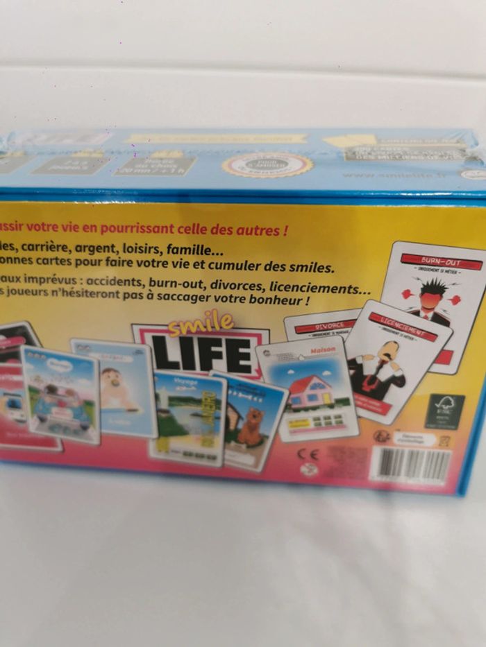 🎲 Smile Life – Jeu neuf, prix non négociable ! 😄 - photo numéro 2