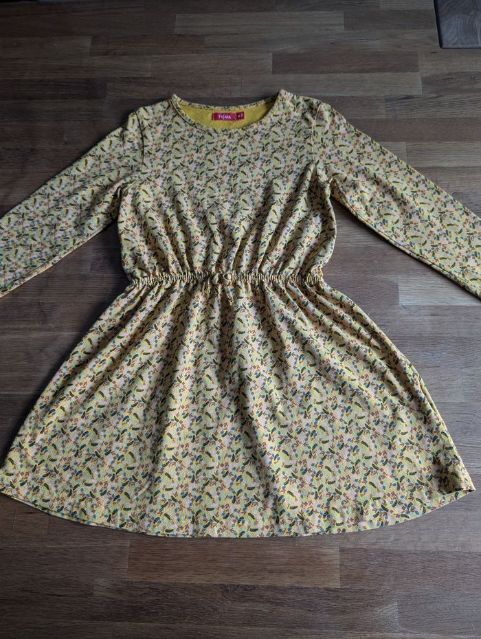 Robe fille 8 ans Tissaia Neuve sans étiquette - photo numéro 2