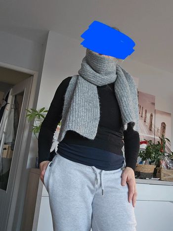 Echarpe Superdry grise