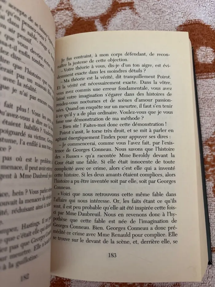 Le crime du golf et le miroir du mort - photo numéro 5