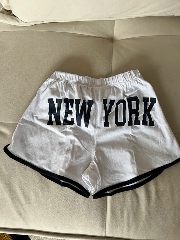 Short New York