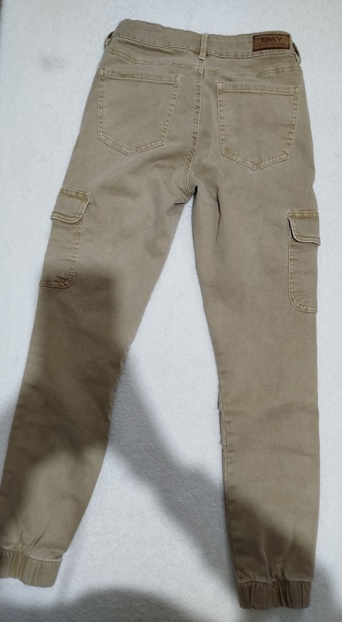Pantalon cargo - photo numéro 2