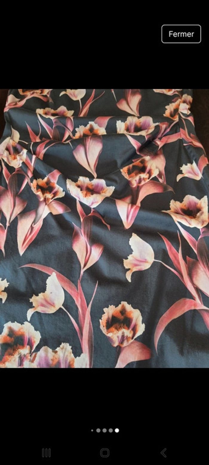 Belle Robe Vera Mont fr 48 neuve marine fleuries - photo numéro 18