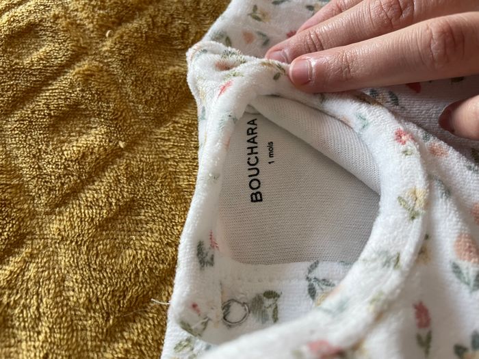 Pyjama et body fleuris - photo numéro 4