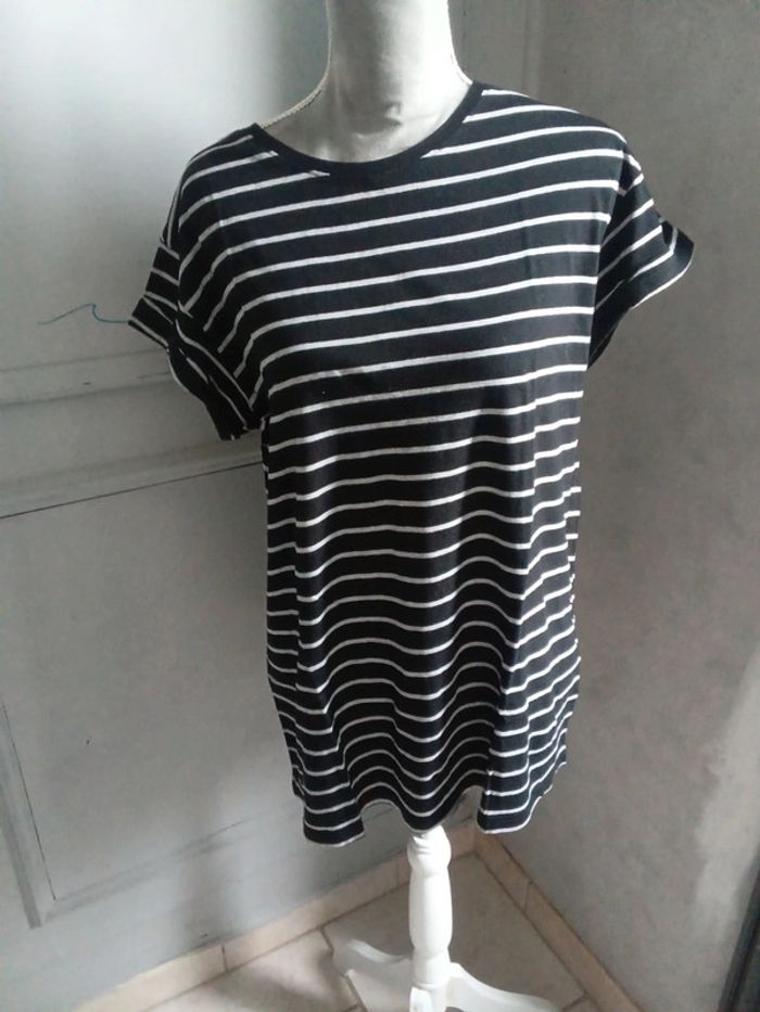 Tee shirt manche courte long h&m