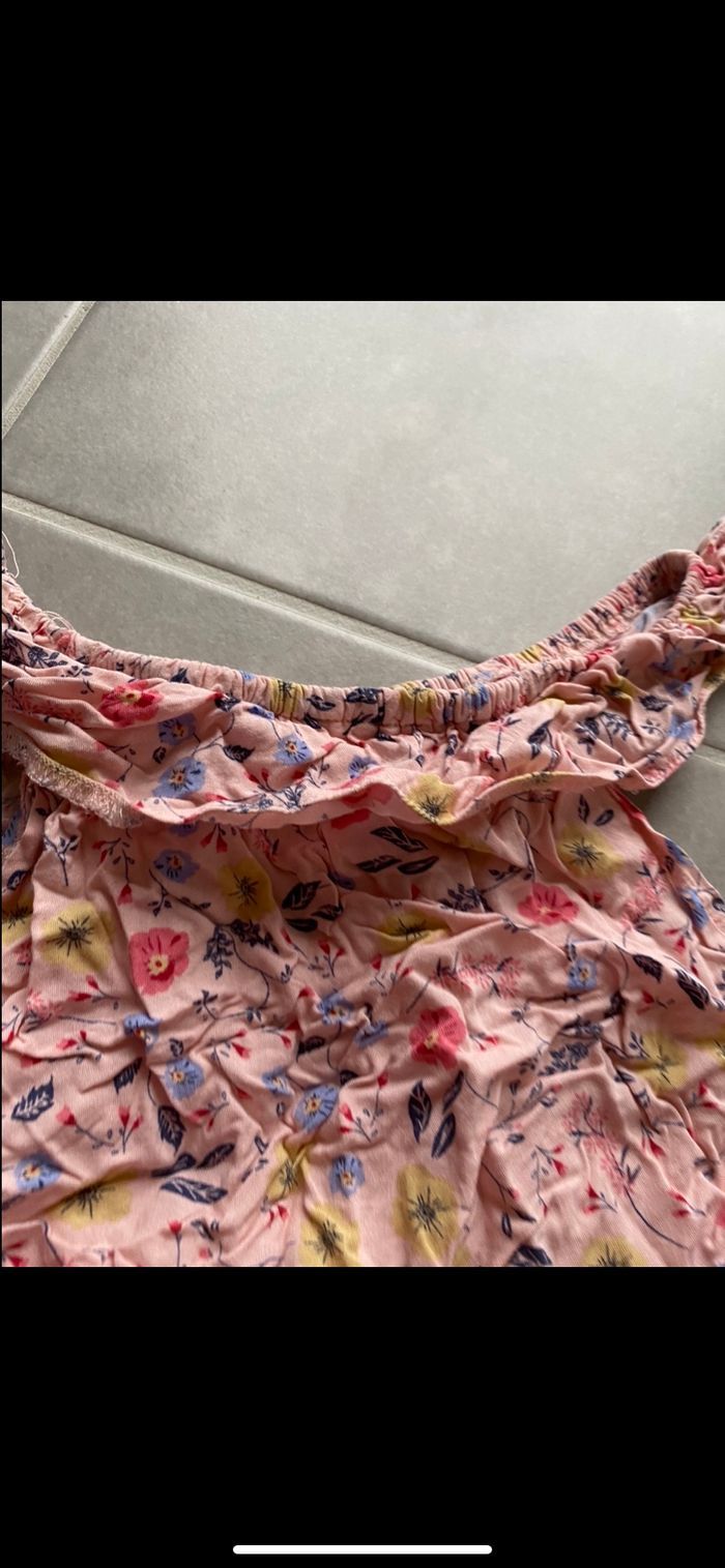 Haut à fleurs 36 mois - photo numéro 4