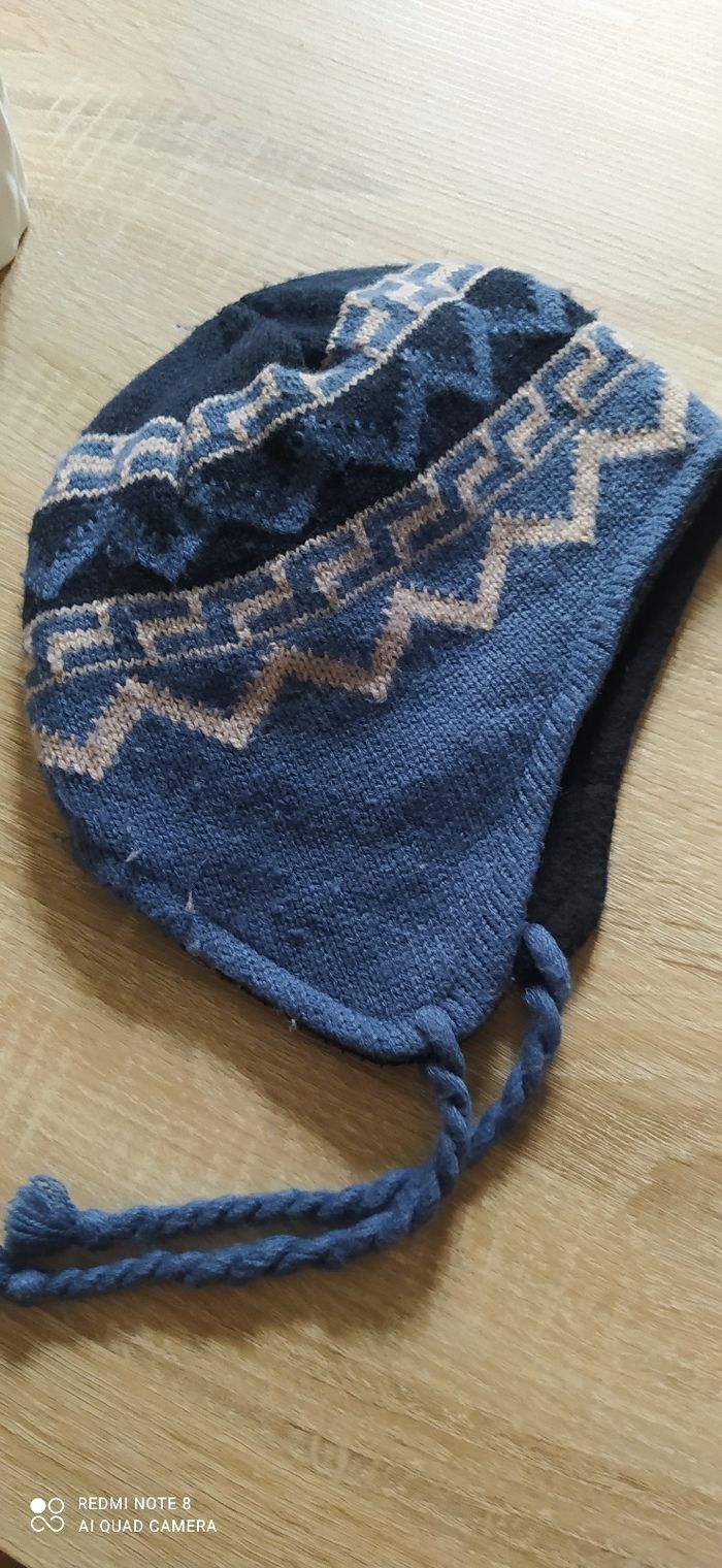 Bonnet style péruvien