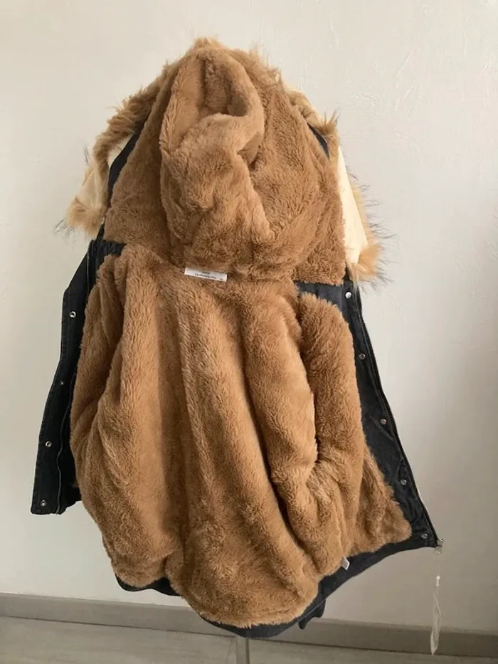 Veste en jean noire avec capuche Taille M-L - photo numéro 4