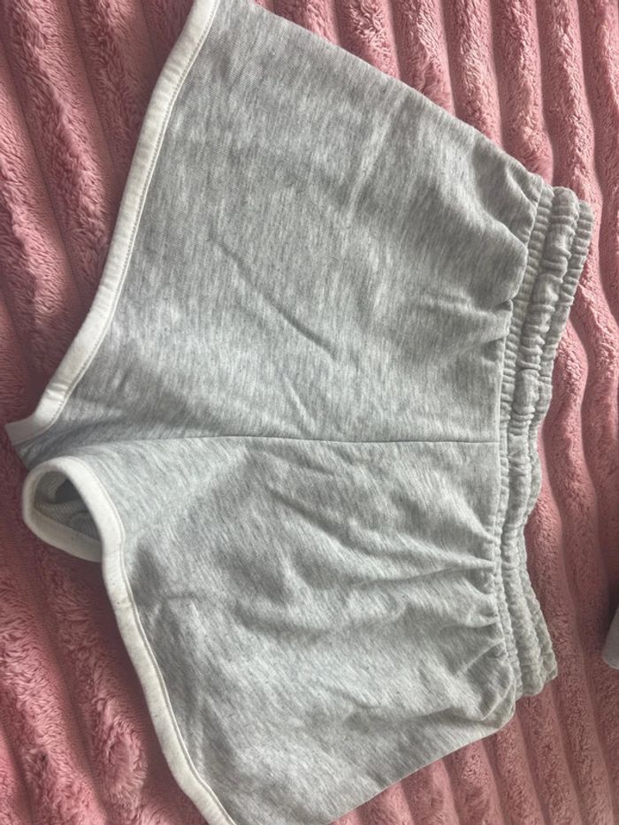 Short femme - photo numéro 2