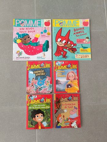 Lot de 2 magazines Pomme d'api et 4 j'aime lire