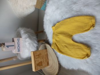 Jolie pantalon sarouel jaune moutarde zeeman 50cm fille