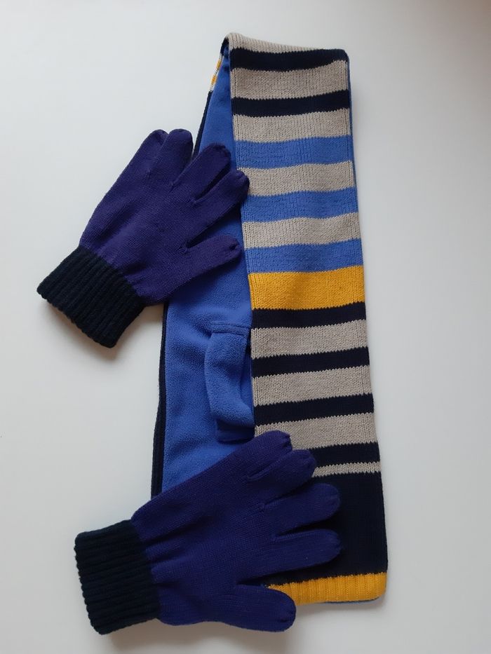 Lot écharpe et gants DPAM - photo numéro 2