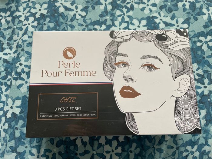 1 coffret 3 pièces perle pour femme Chic