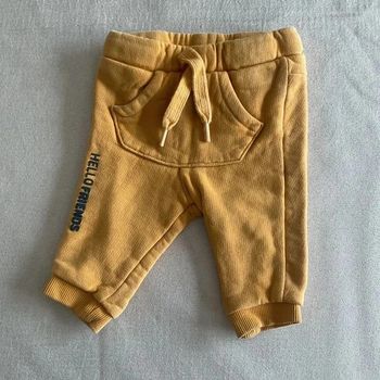 👖 Pantalon bébé "Hello Friends" 👖