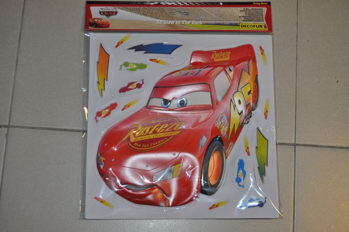 Décoration murale Cars 3D decofun fluorescent