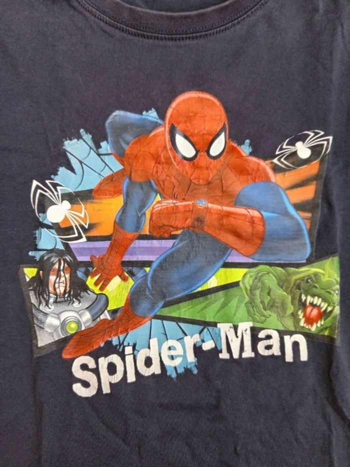 T shirt manches longues Spiderman 8 ans - photo numéro 2