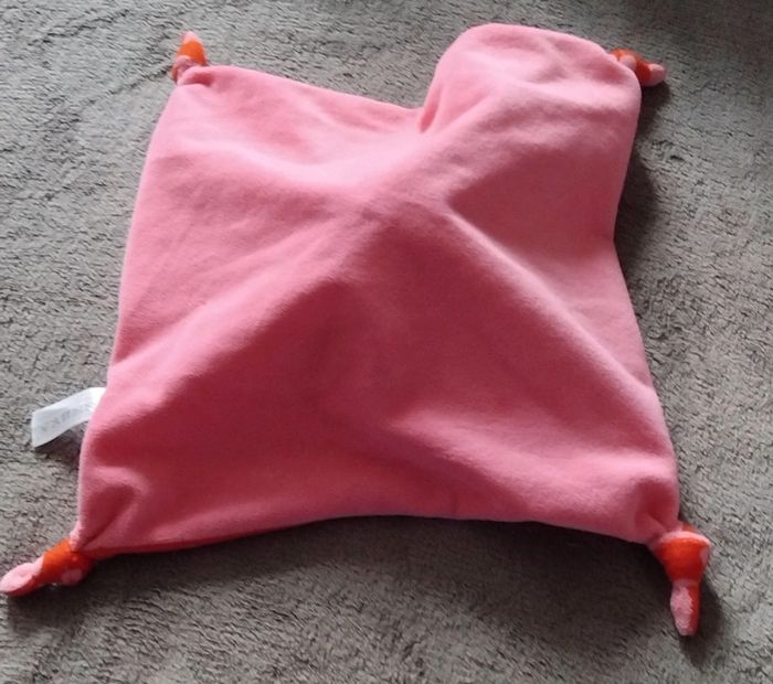 Doudou plat - Minnie - Disney - photo numéro 2