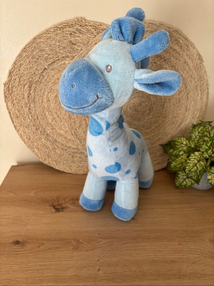 Doudou girafe pois bleu toys r us 38 cm - photo numéro 2