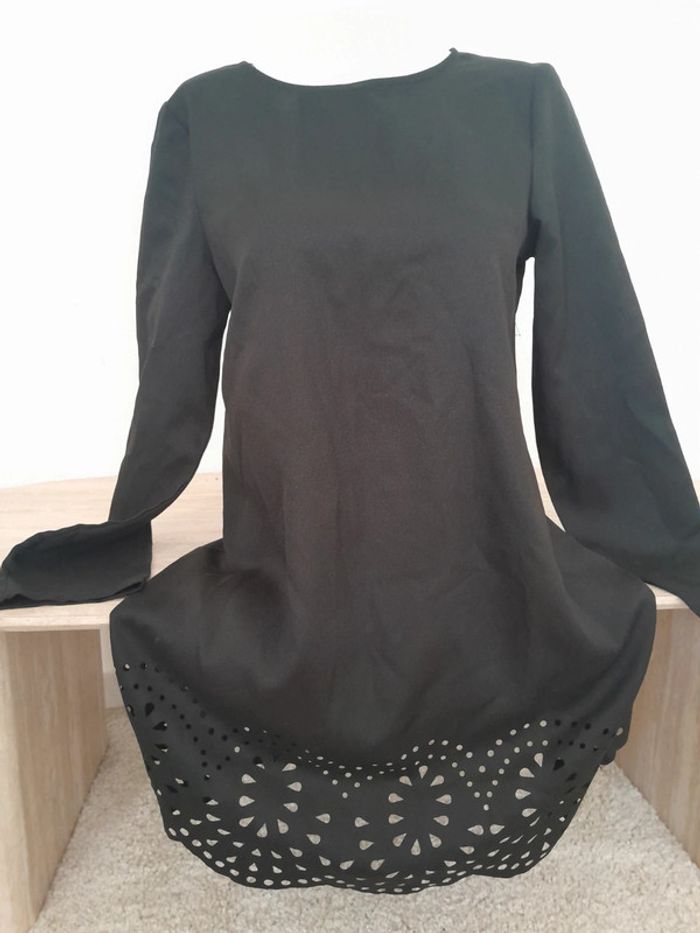 Robe d'été 💫 légère 💫 bas ajouré 💫Shein Taille 40