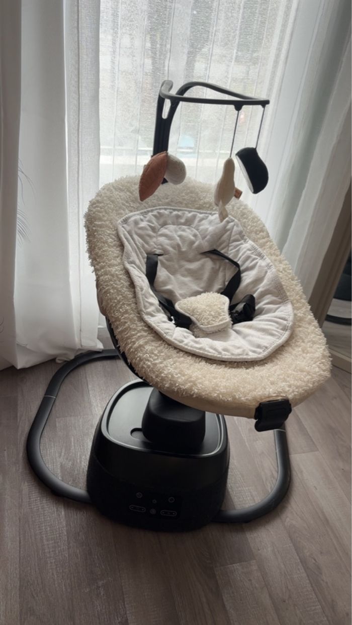 Balancelle électrique BabyMoov - photo numéro 2