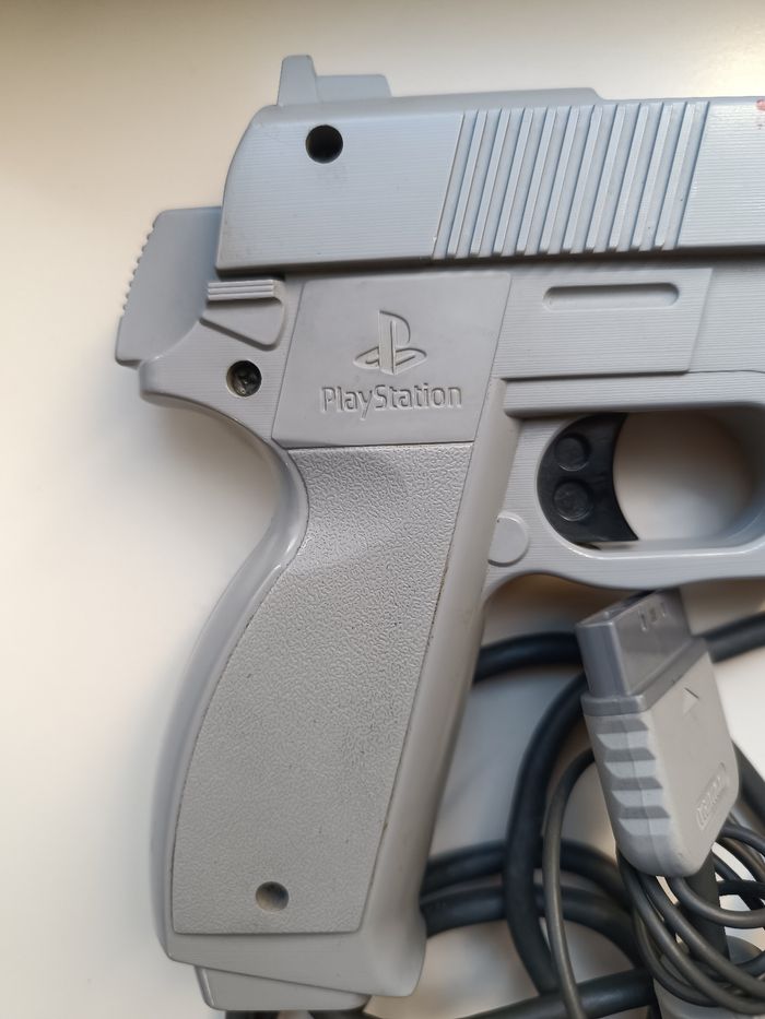 Pistolet G Con 45, PlayStation 1, Namco, 1996 - photo numéro 2