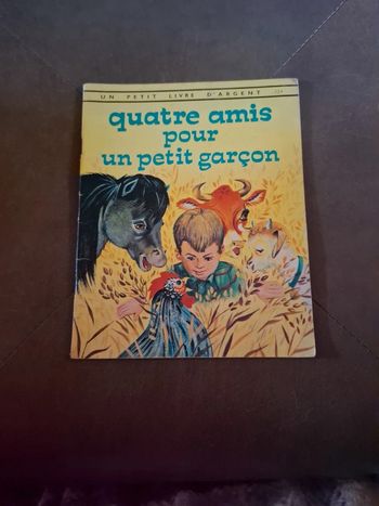 Quatre amis pour un petit garçon