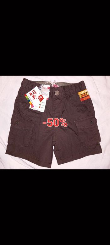 Short dpam 18 mois neuf