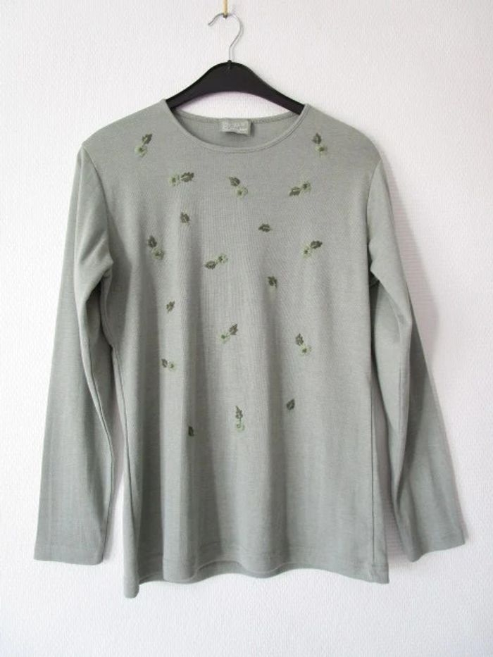 T-shirt vert vintage fleurs 40 TBE - photo numéro 6
