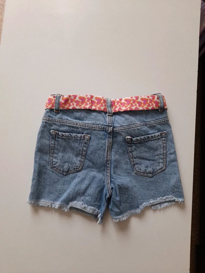 Short en jeans avec ceinture Primark - photo numéro 2