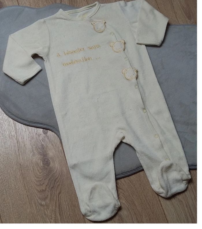 pyjama velours la halle 9 mois en tbe