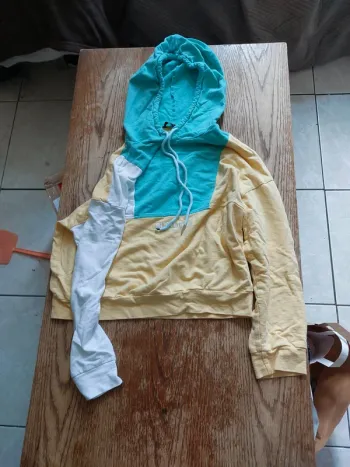 Pull à capuche