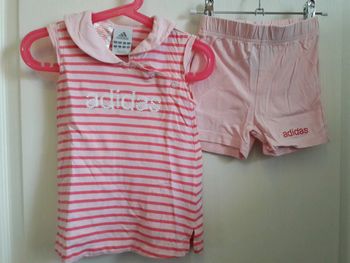 Robe Adidas + short 18m