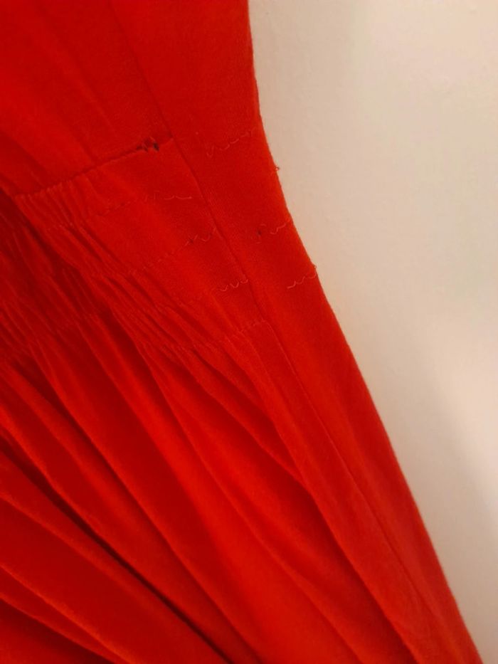 Robe longue rouge à bretelles - photo numéro 5