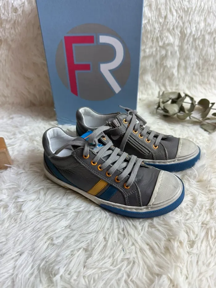 Paire de basket Franco Romagnoli taille 31 - photo numéro 2