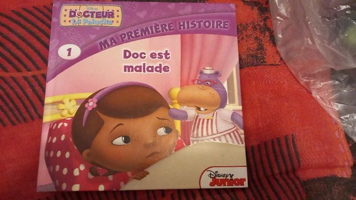 Livre docteur la peluche