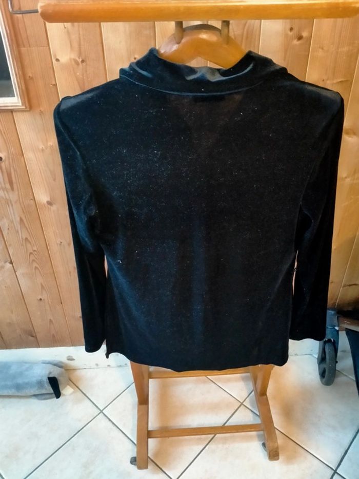 Haut noir velours Marque Machin Chose Taille 3 - photo numéro 3