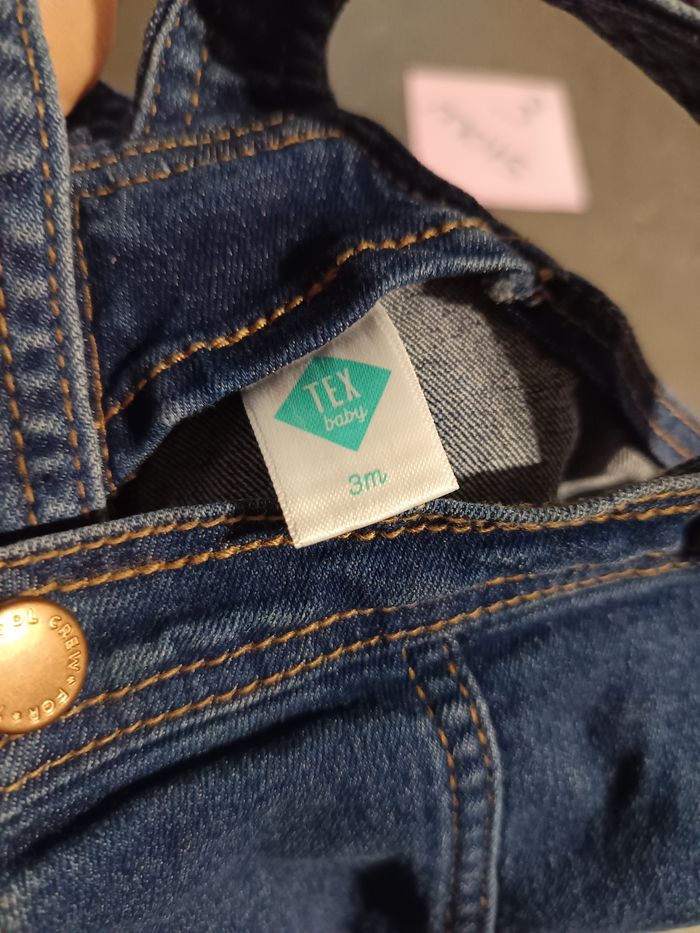 Robe salopette en jean 3 mois - photo numéro 3