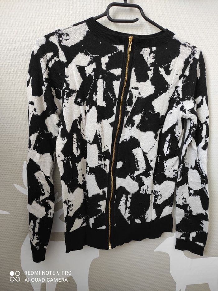 Pull blanc noir - photo numéro 2