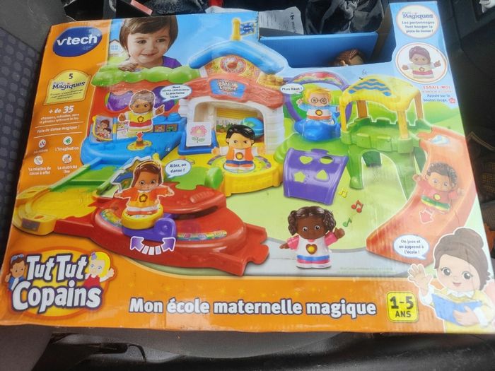 Mon école maternelle magique Tut Tut Copains neuf